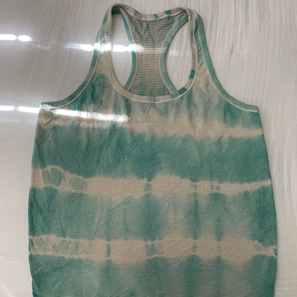 Lululemon tie dye athletic tank top